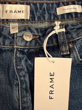 Denim Jeans with Button Detail - Blue